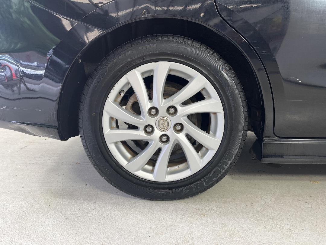 Photo '12' of Mazda Premacy