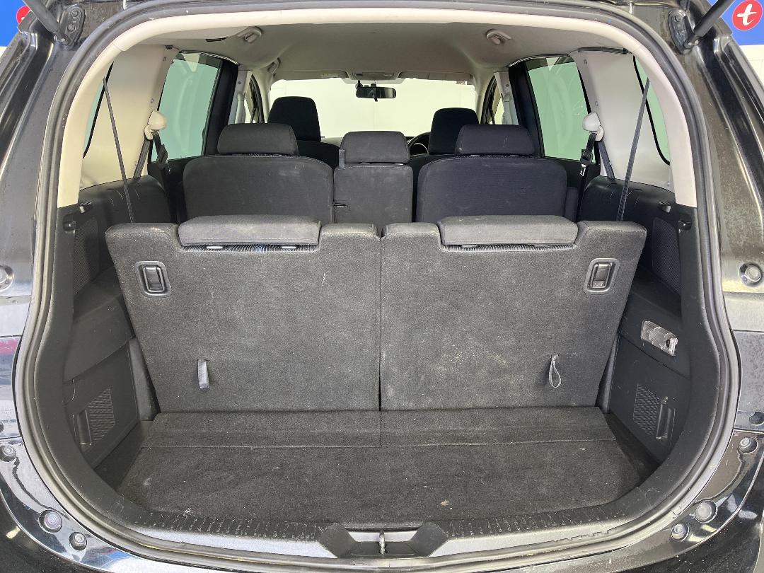 Photo '14' of Mazda Premacy