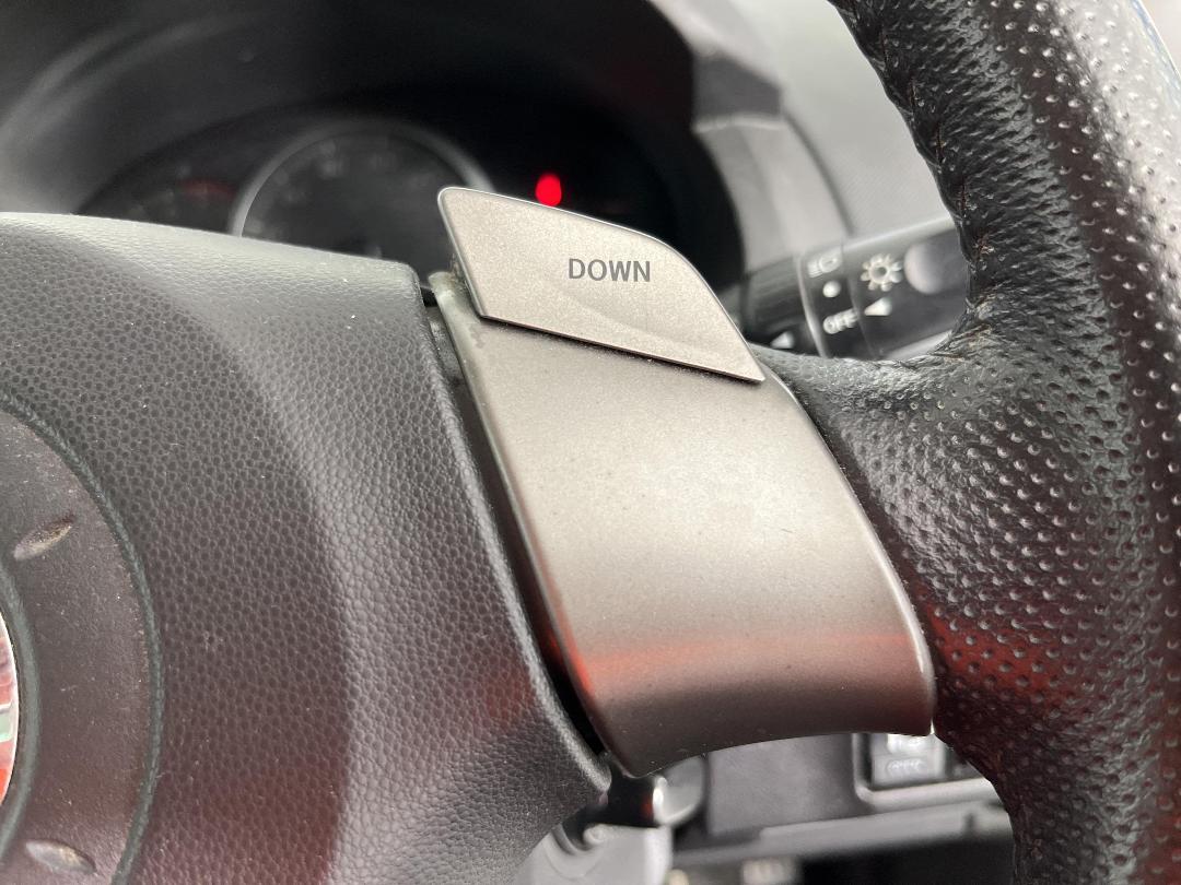 Photo '25' of Mazda Premacy Photo '25' of Mazda Premacy