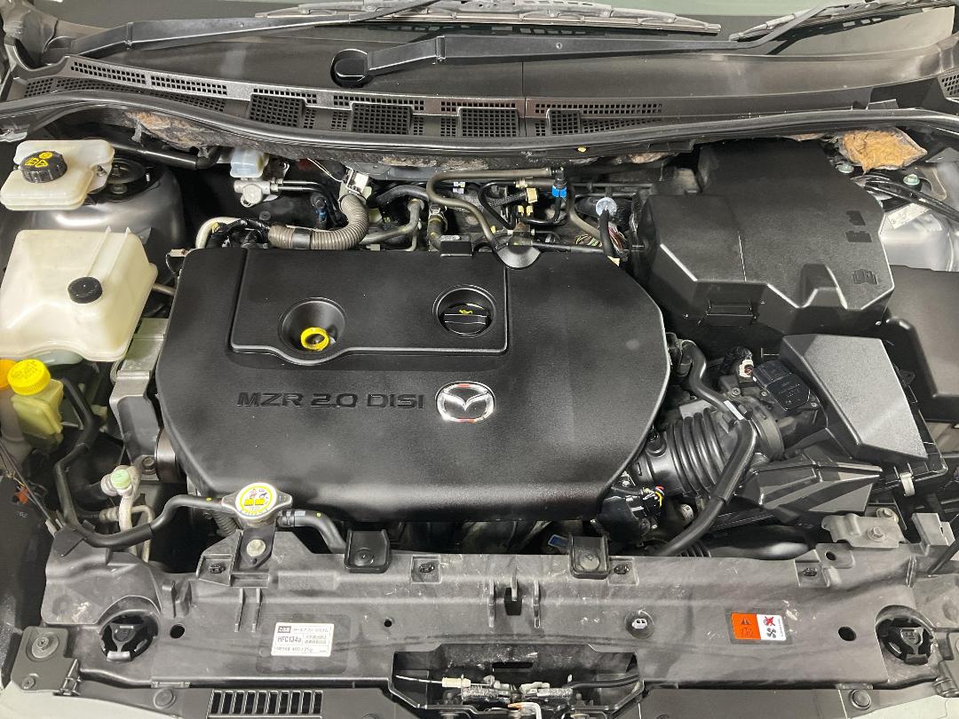 Photo '13' of Mazda Premacy Photo '13' of Mazda Premacy