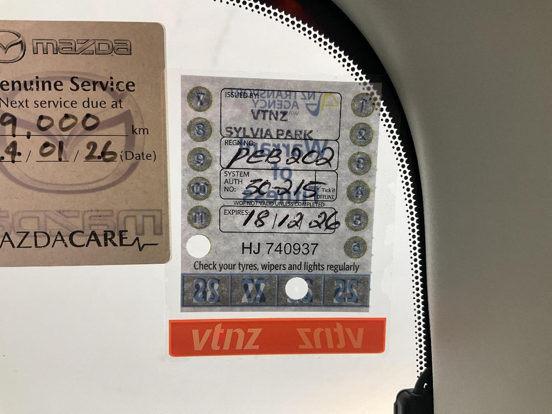 Photo '23' of Mazda Premacy Photo '23' of Mazda Premacy