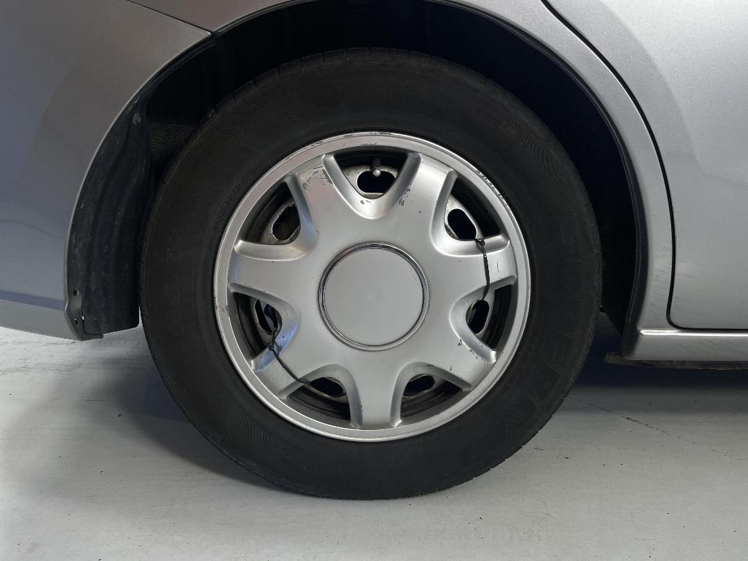 Photo '12' of Mazda Premacy