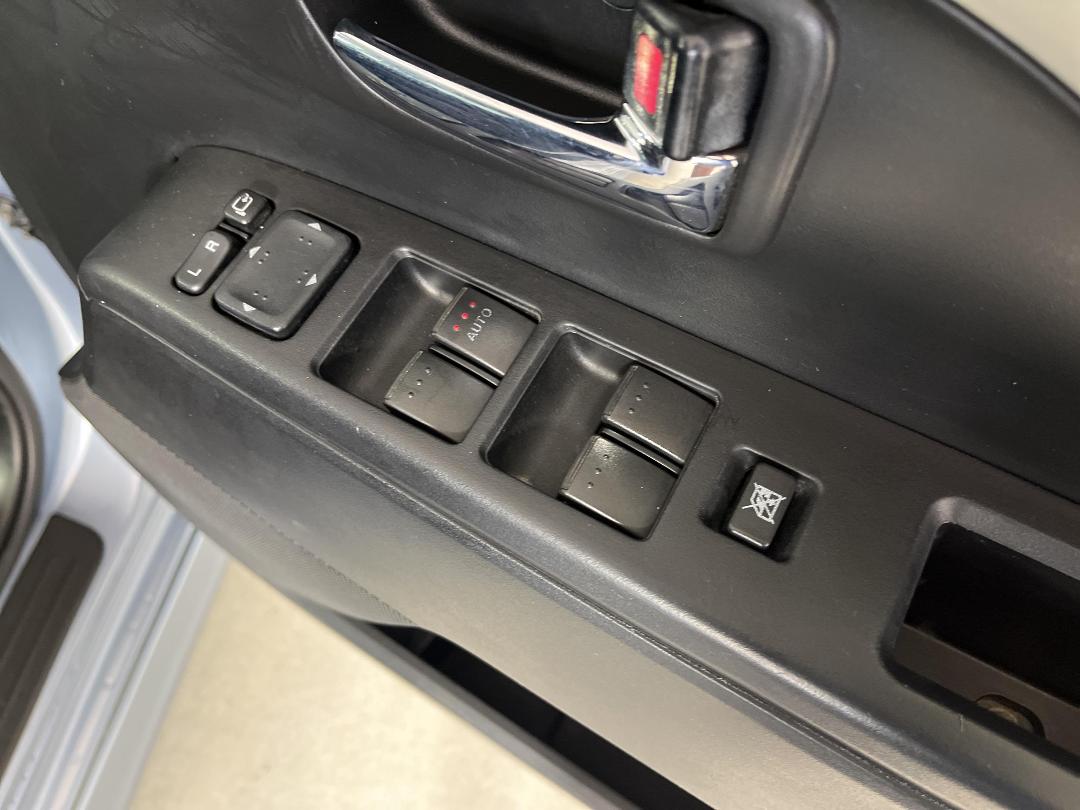 Photo '22' of Mazda Premacy Photo '22' of Mazda Premacy