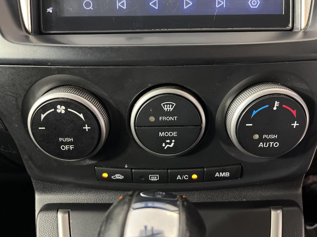 Photo '26' of Mazda Premacy Photo '26' of Mazda Premacy