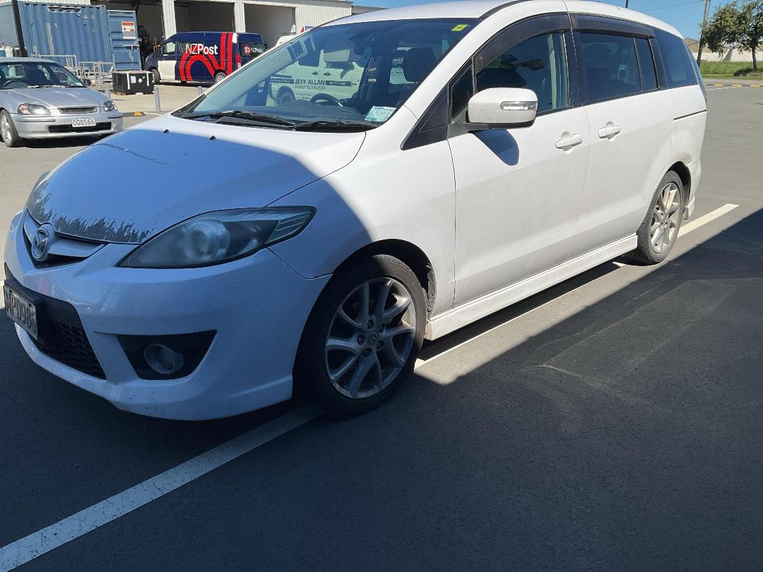 Photo '2' of Mazda Premacy