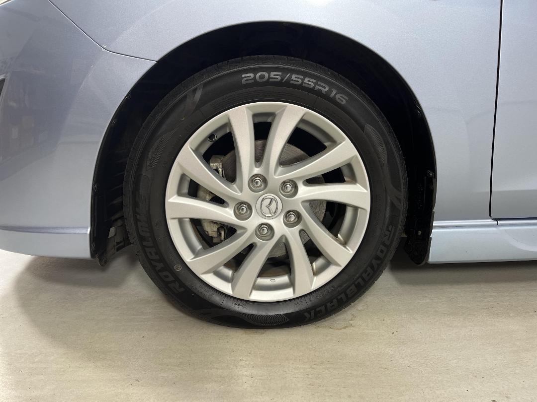 Photo '10' of Mazda Premacy