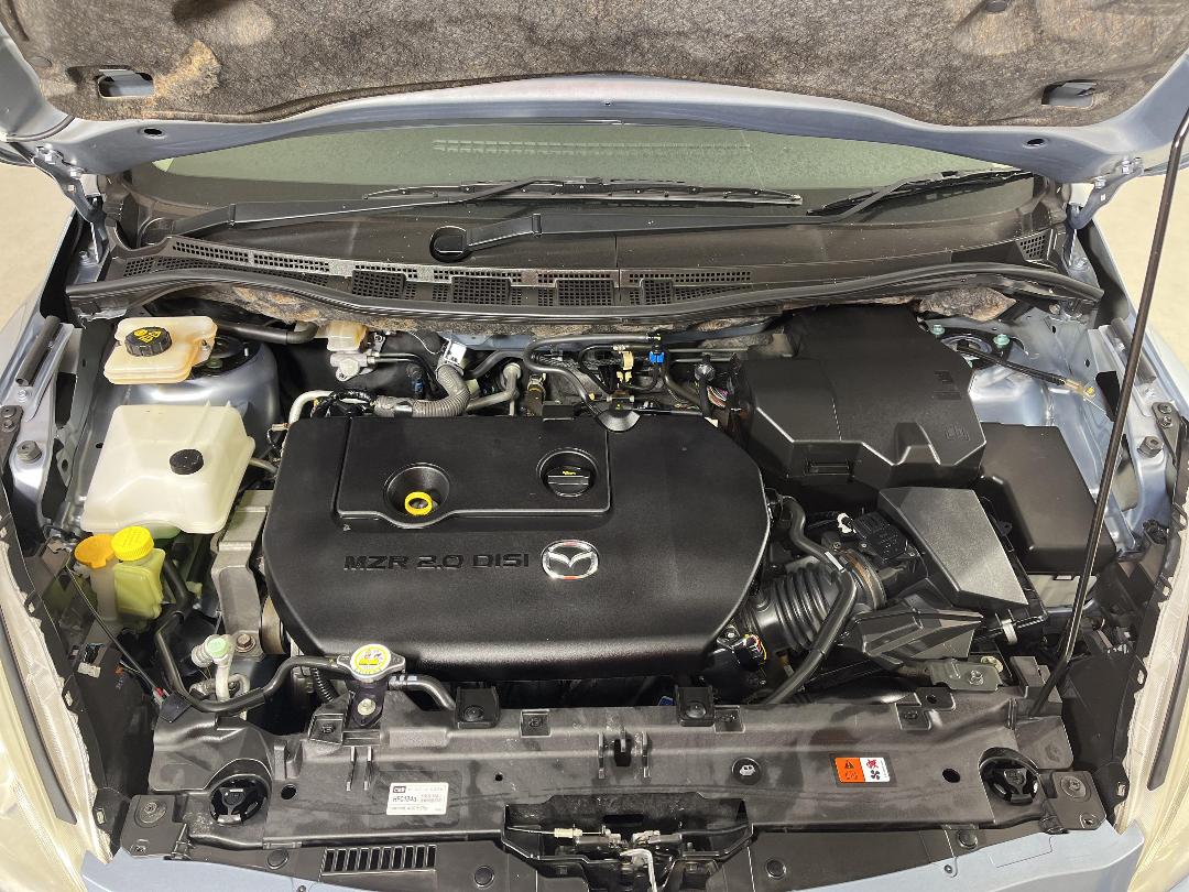 Photo '13' of Mazda Premacy