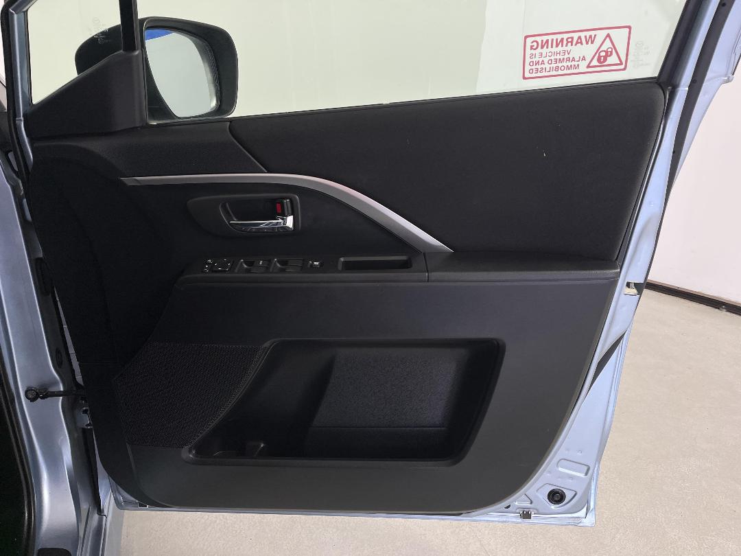 Photo '15' of Mazda Premacy