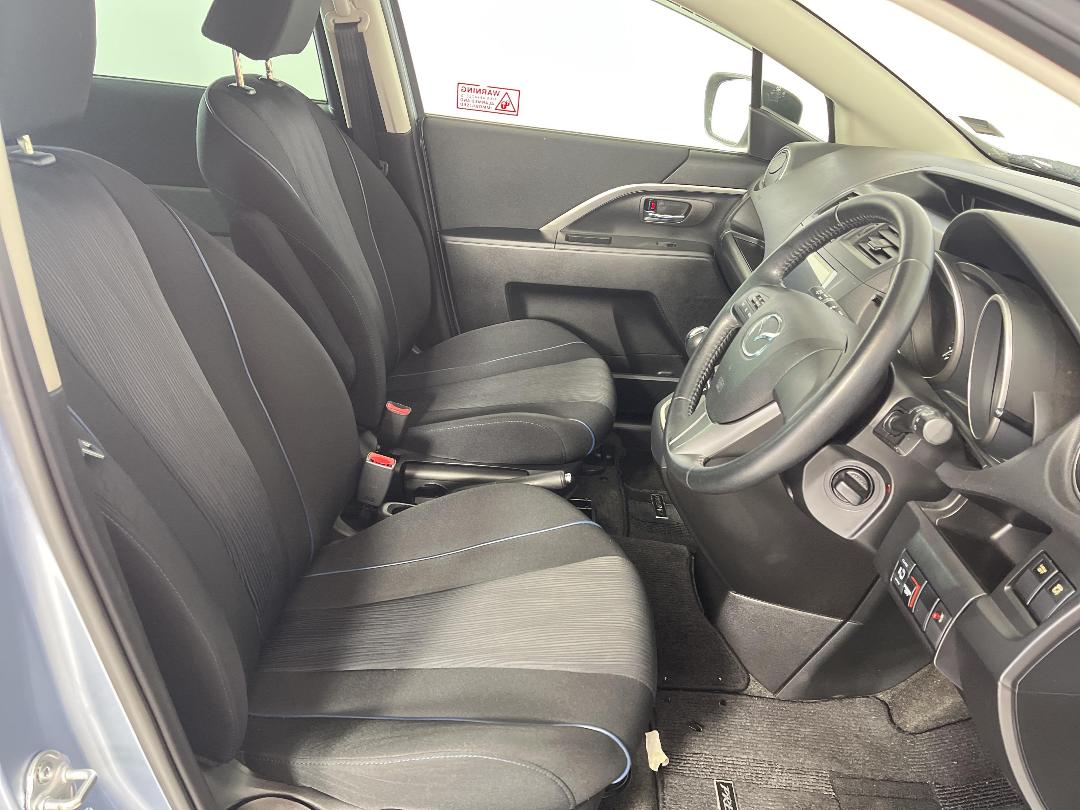 Photo '16' of Mazda Premacy