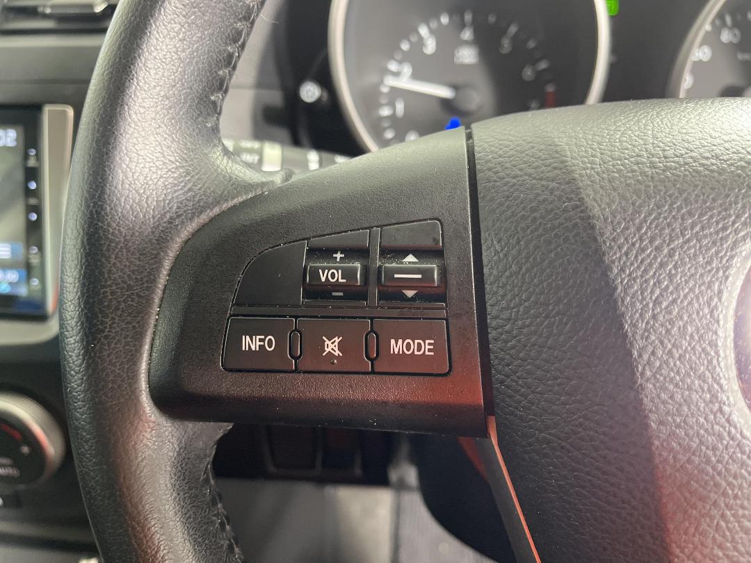 Photo '24' of Mazda Premacy