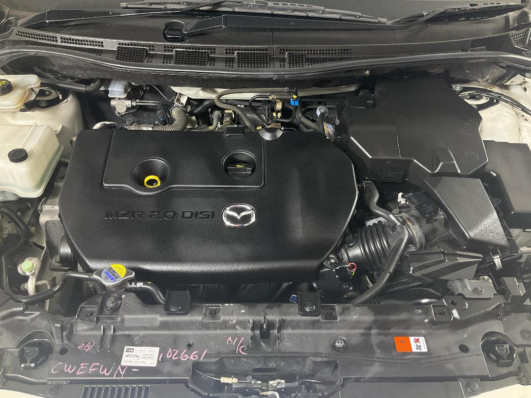 Photo '13' of Mazda Premacy