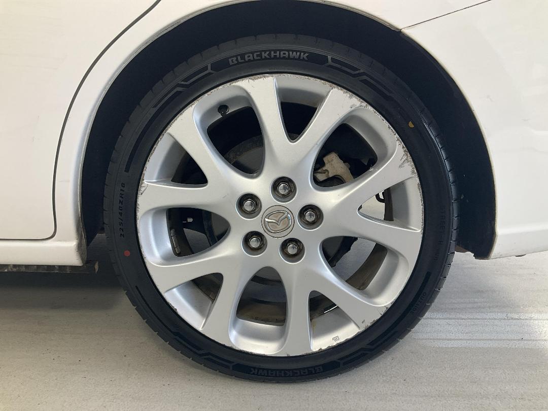 Photo '11' of Mazda Premacy