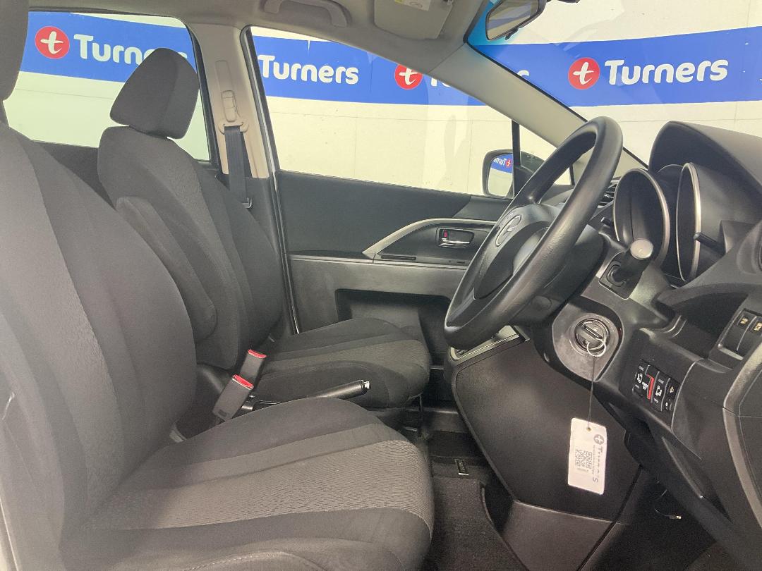 Photo '16' of Mazda Premacy