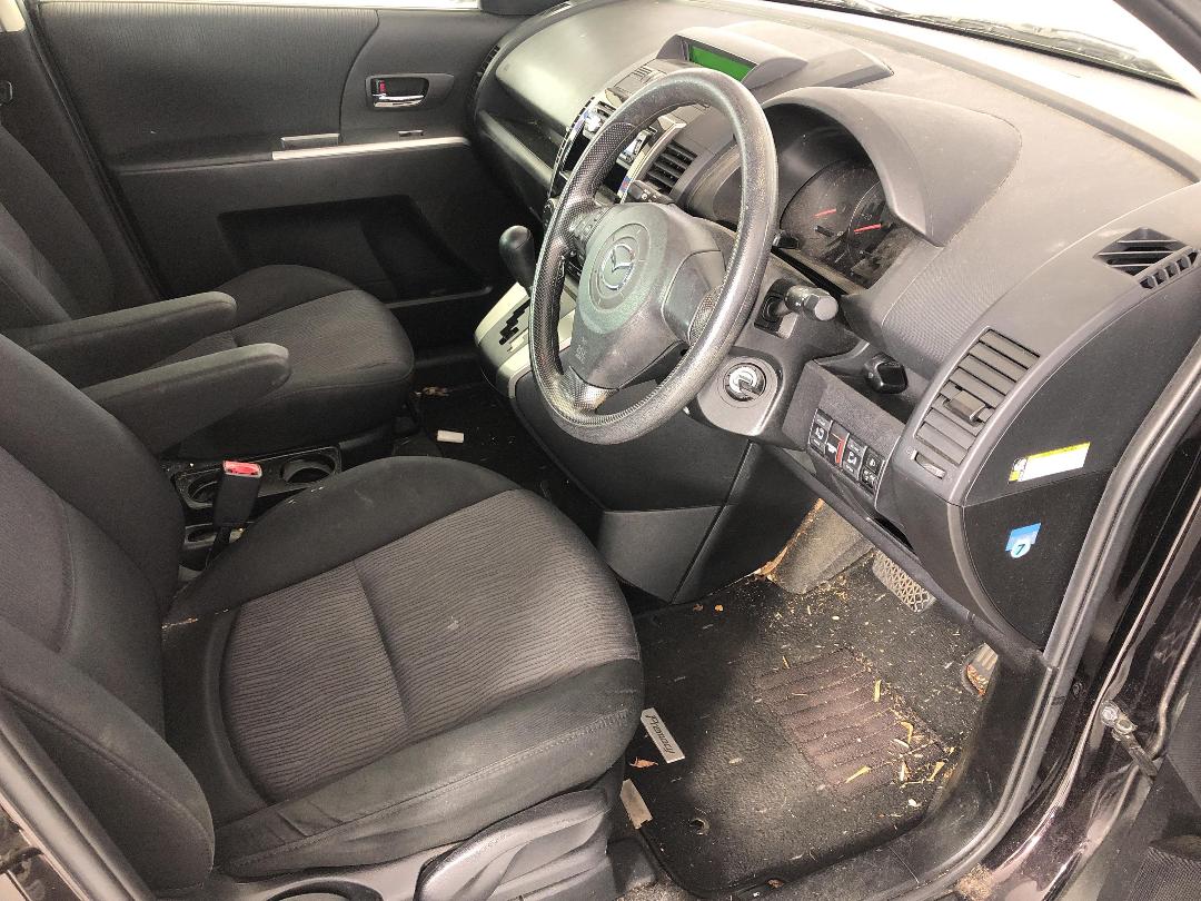 Photo '14' of Mazda Premacy Photo '14' of Mazda Premacy