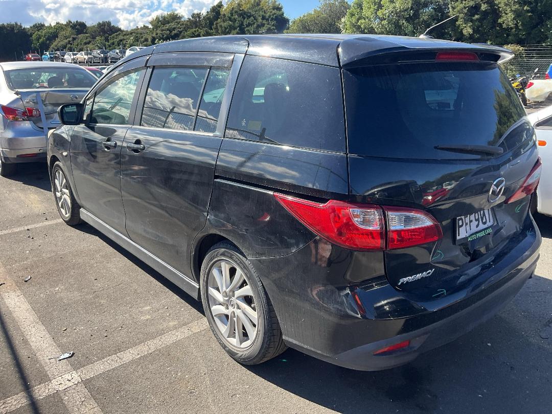 Photo '3' of Mazda Premacy Auto