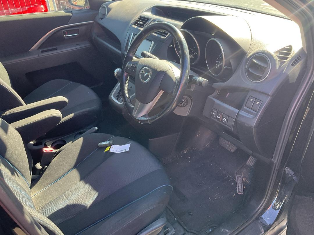 Photo '12' of Mazda Premacy Auto