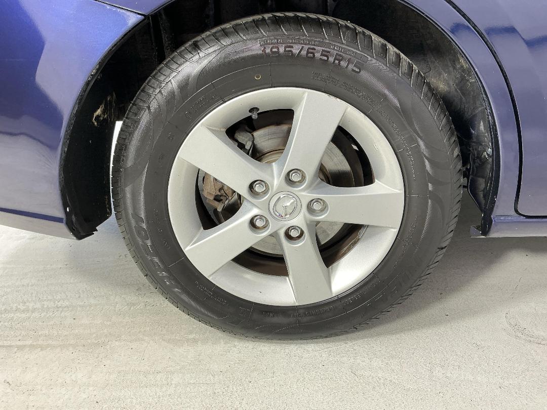 Photo '12' of Mazda Premacy