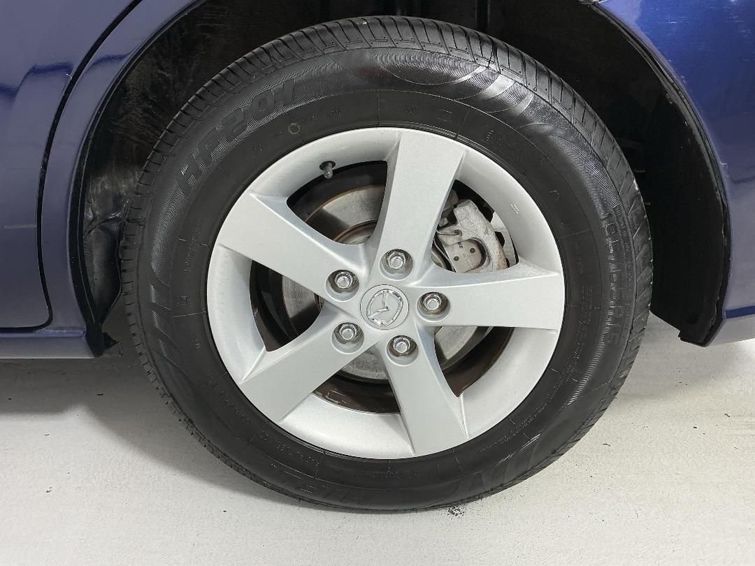 Photo '11' of Mazda Premacy