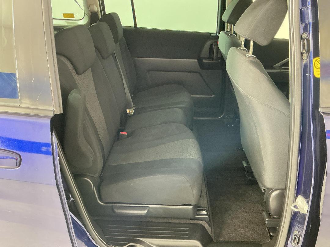 Photo '19' of Mazda Premacy