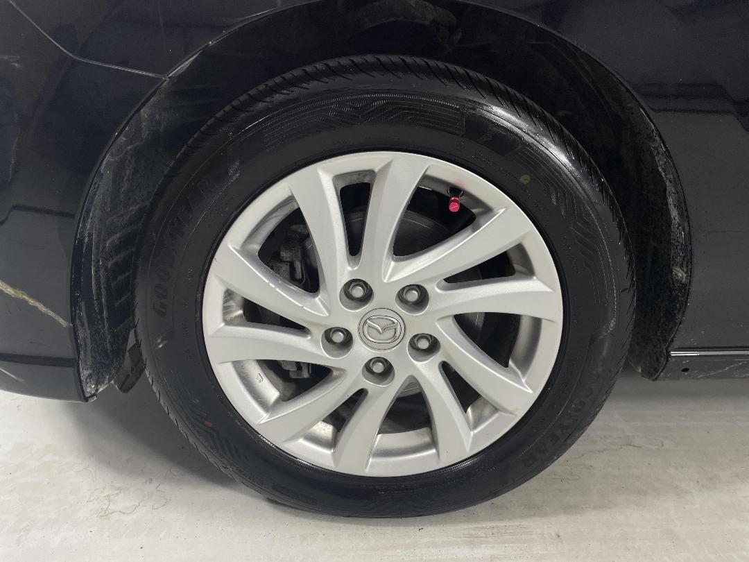 Photo '10' of Mazda Premacy