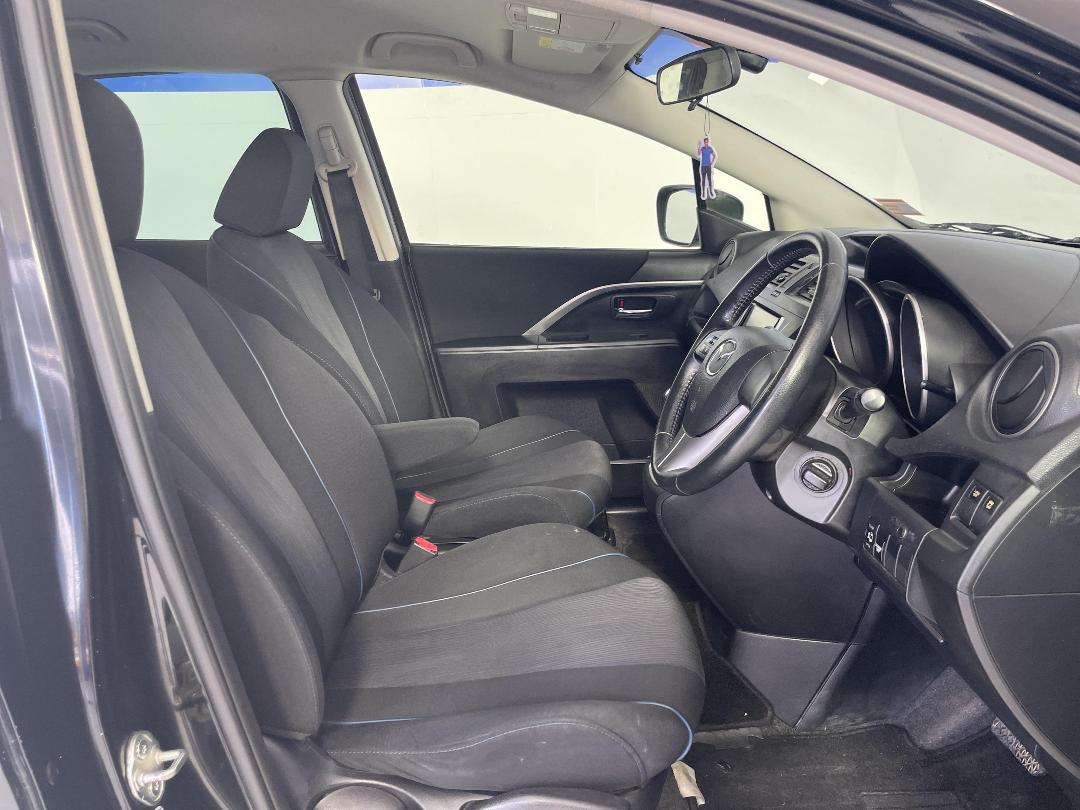 Photo '16' of Mazda Premacy