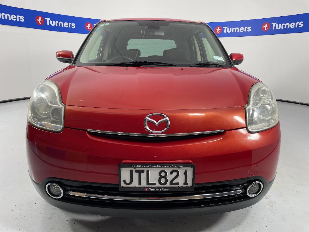 Photo '2' of Mazda Verisa