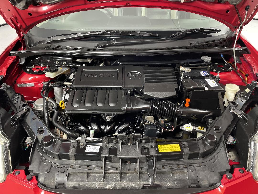 Photo '13' of Mazda Verisa