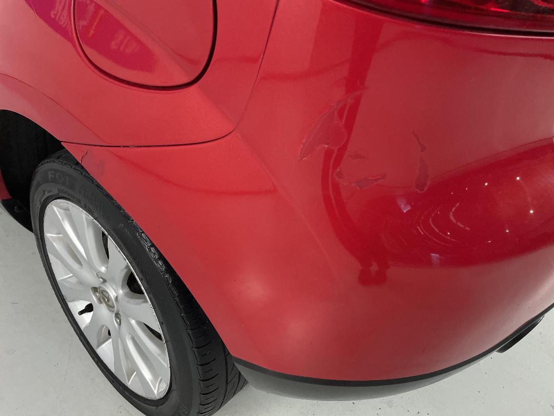 Photo '26' of Mazda Verisa