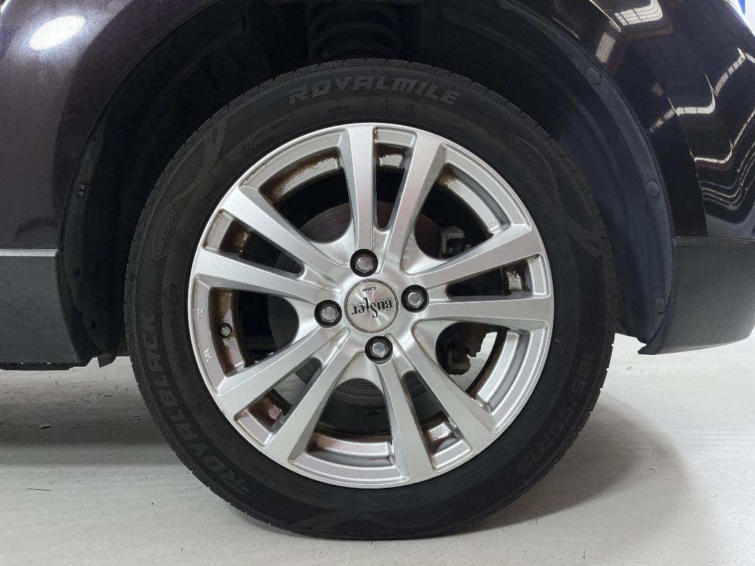 Photo '9' of Mazda Verisa