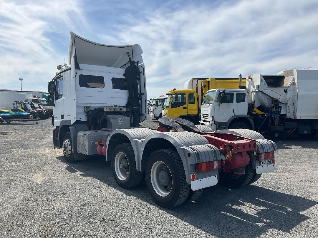Photo '6' of Mercedes-Benz Actros 2646LS/33 MP3 Tractor Unit
