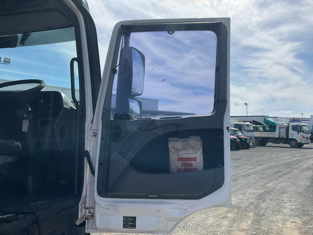 Photo '20' of Mercedes-Benz Actros 2646LS/33 MP3 Tractor Unit