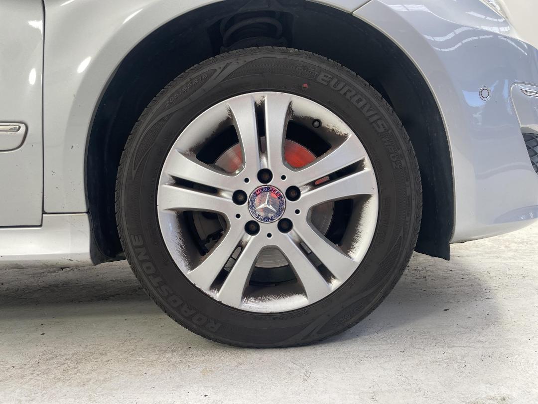 Photo '2' of Mercedes-Benz B-Class B200