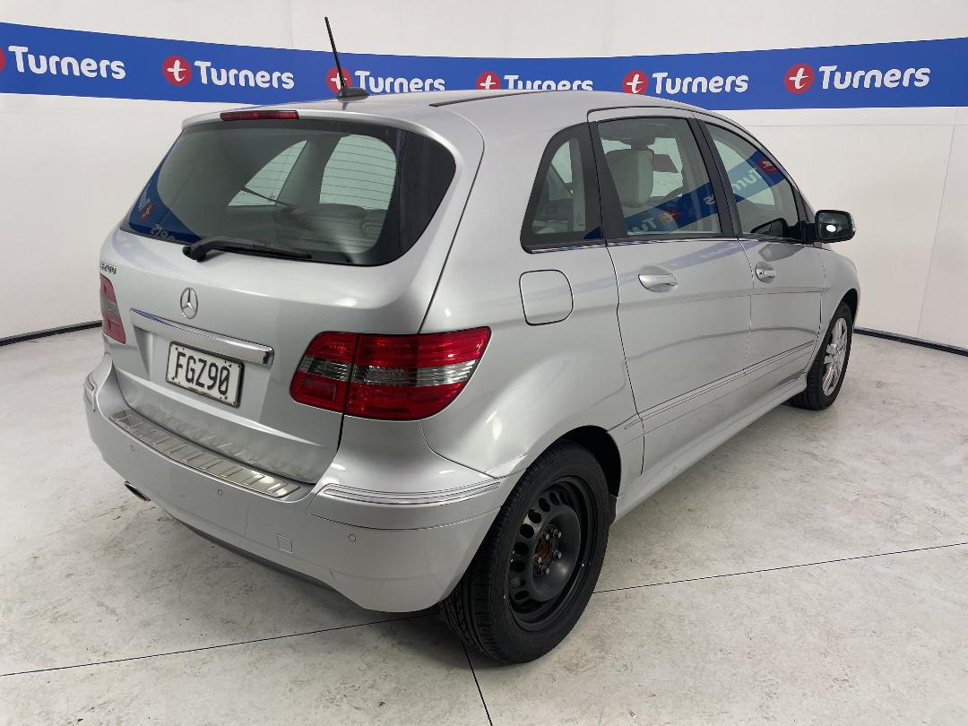 Photo '7' of Mercedes-Benz B-Class B200