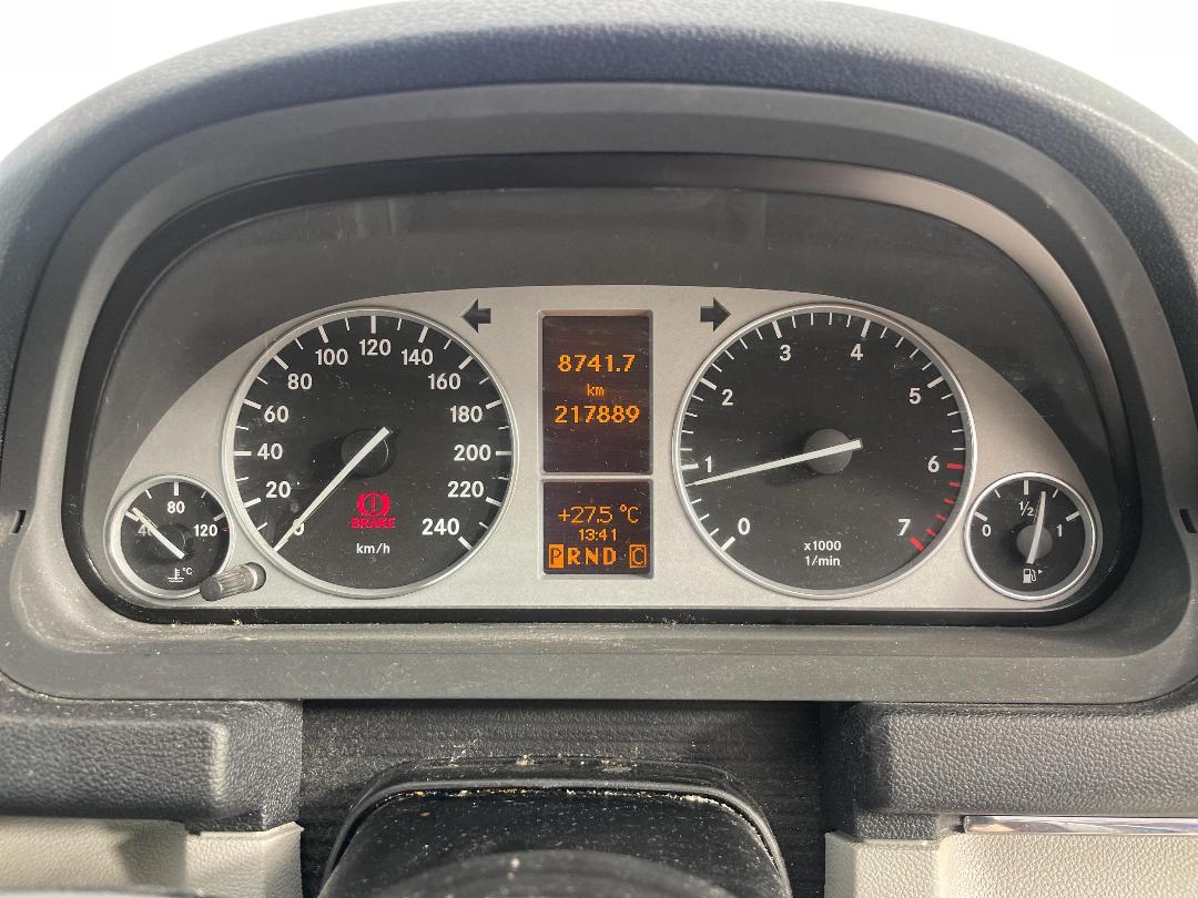 Photo '16' of Mercedes-Benz B-Class B200