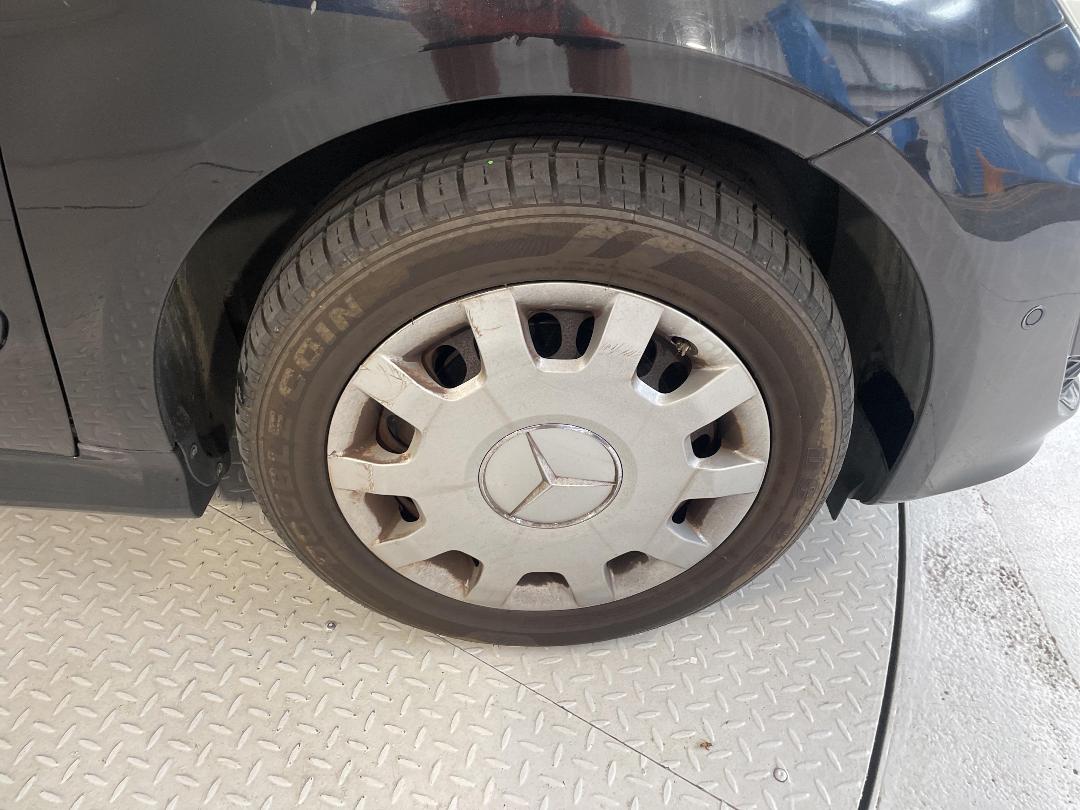 Photo '9' of Mercedes-Benz B180