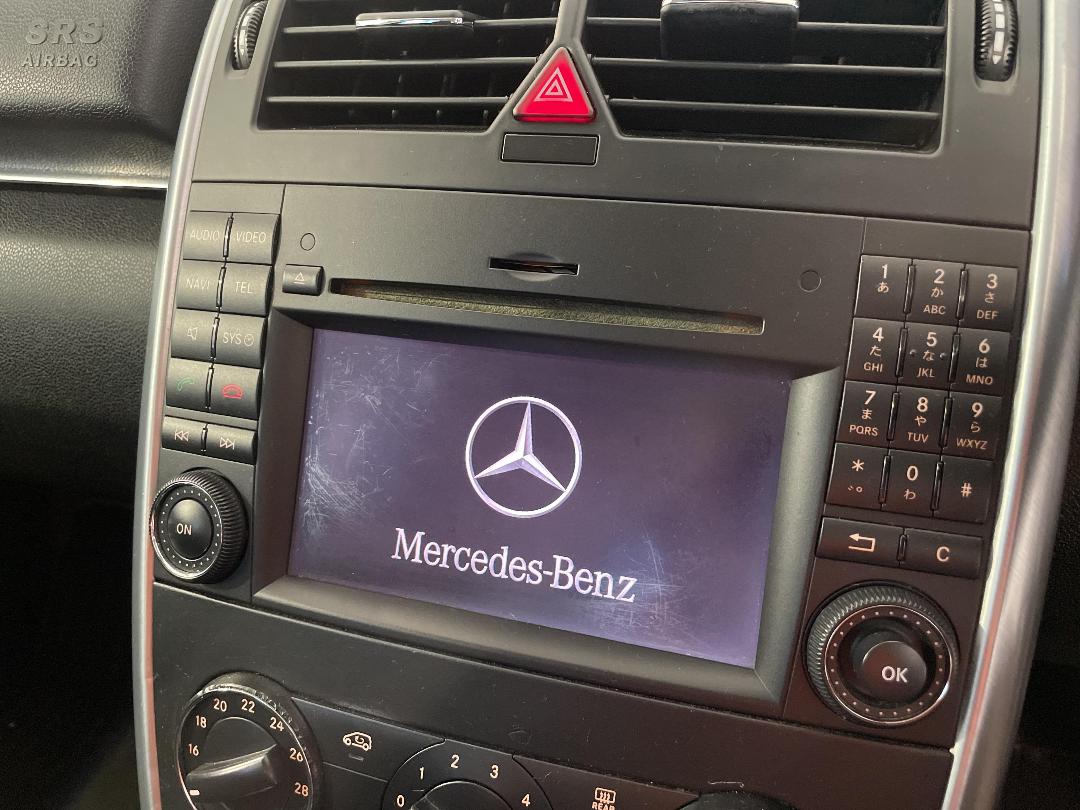 Photo '28' of Mercedes-Benz B180