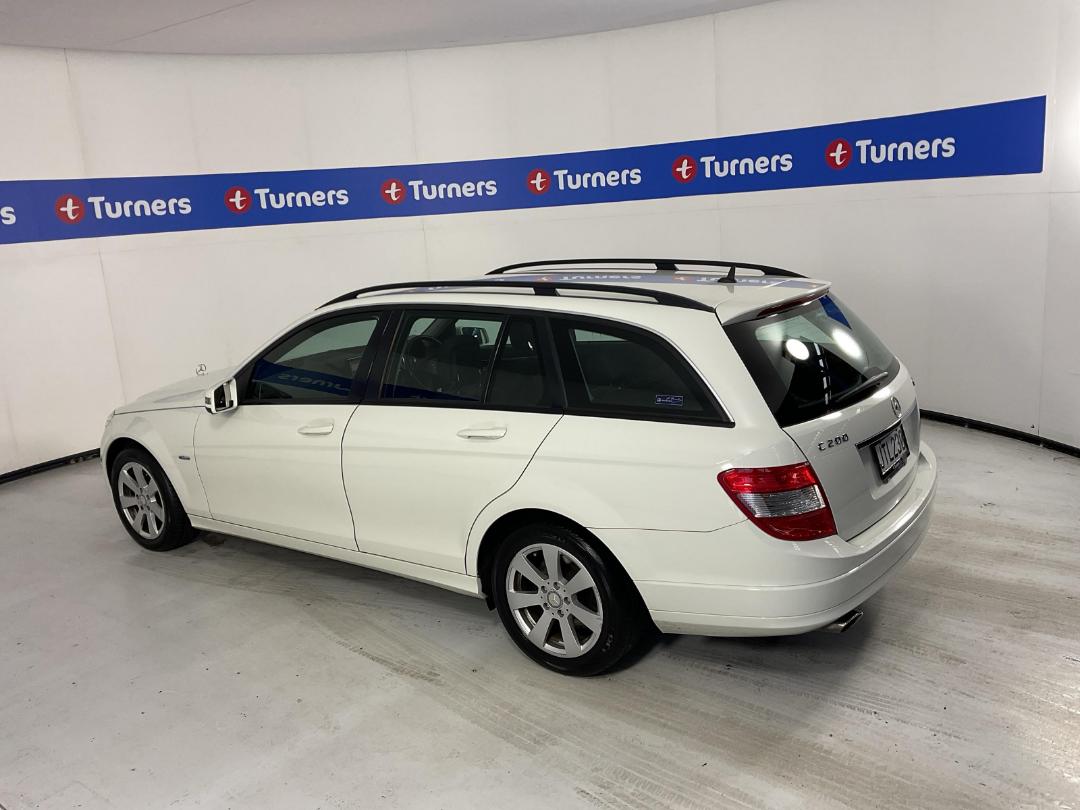 Photo '5' of Mercedes-Benz C200 Photo '5' of Mercedes-Benz C200