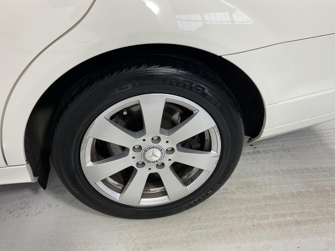 Photo '11' of Mercedes-Benz C200 Photo '11' of Mercedes-Benz C200