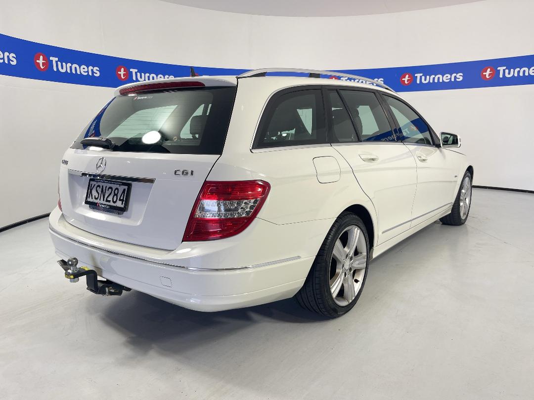 Photo '7' of Mercedes-Benz C200