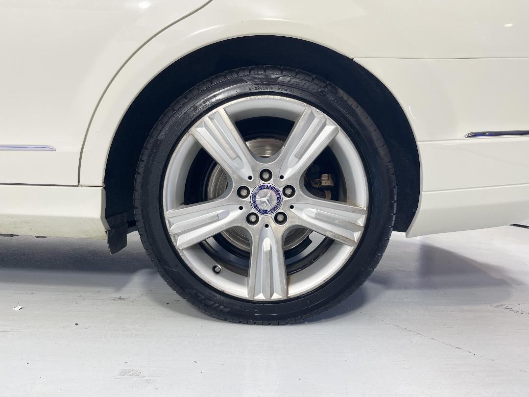 Photo '11' of Mercedes-Benz C200