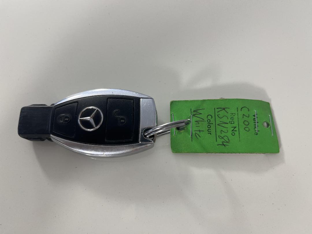 Photo '22' of Mercedes-Benz C200