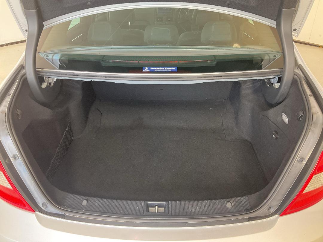 Photo '14' of Mercedes-Benz C300