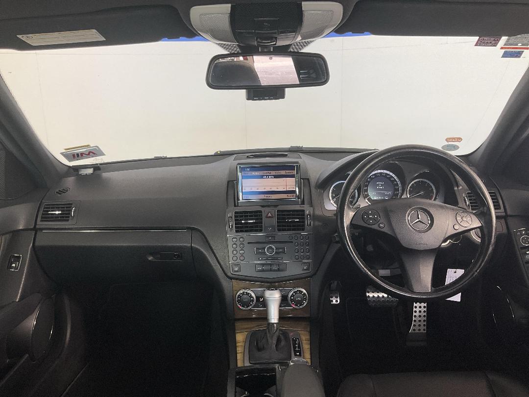 Photo '17' of Mercedes-Benz C300