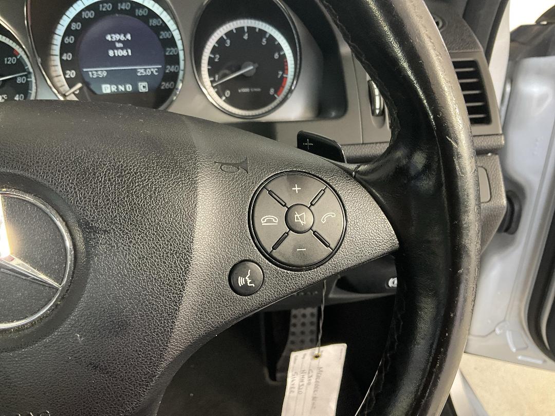 Photo '27' of Mercedes-Benz C300