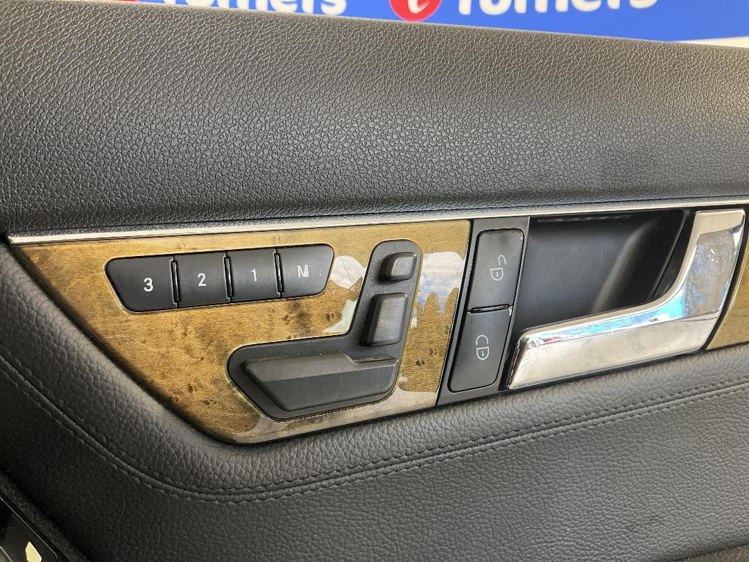 Photo '30' of Mercedes-Benz C300