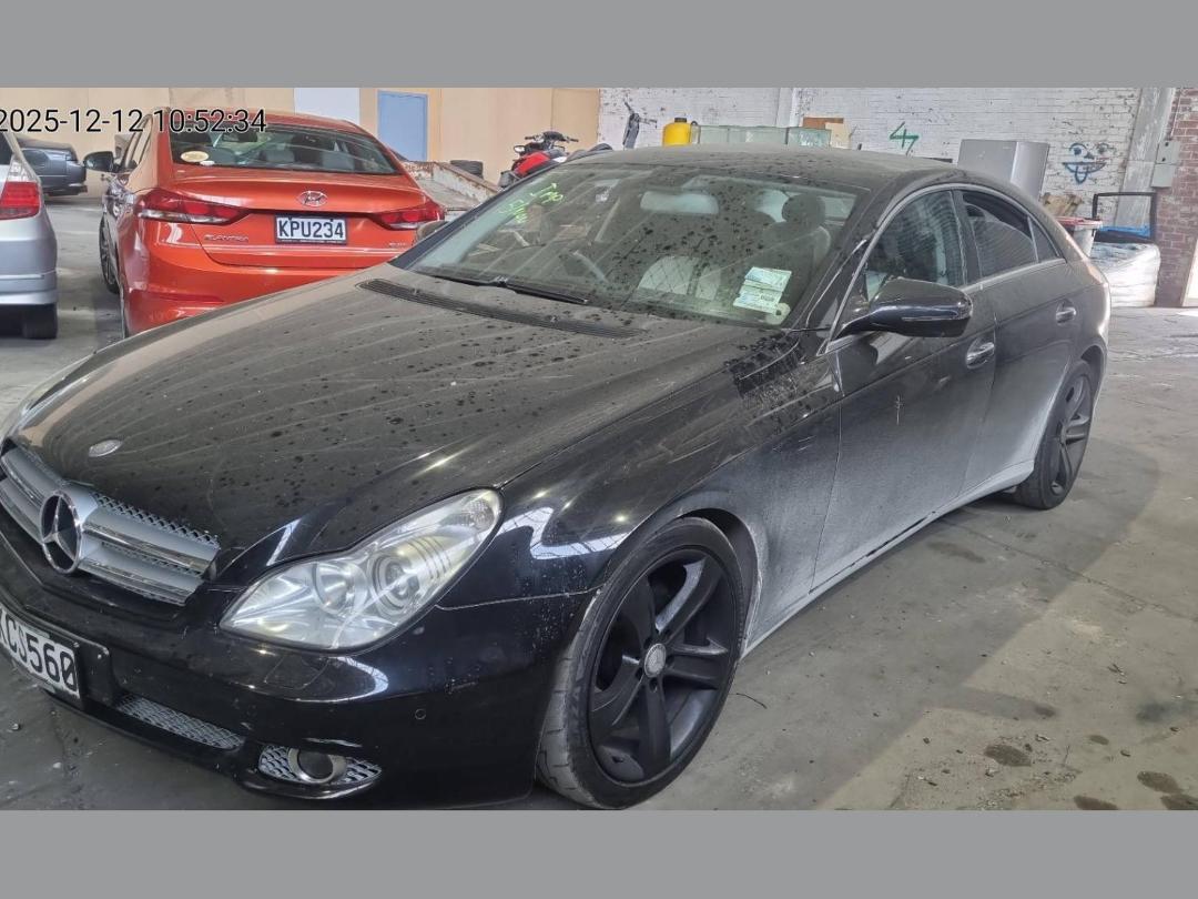Photo '2' of Mercedes-Benz CLS 350 Photo '2' of Mercedes-Benz CLS 350