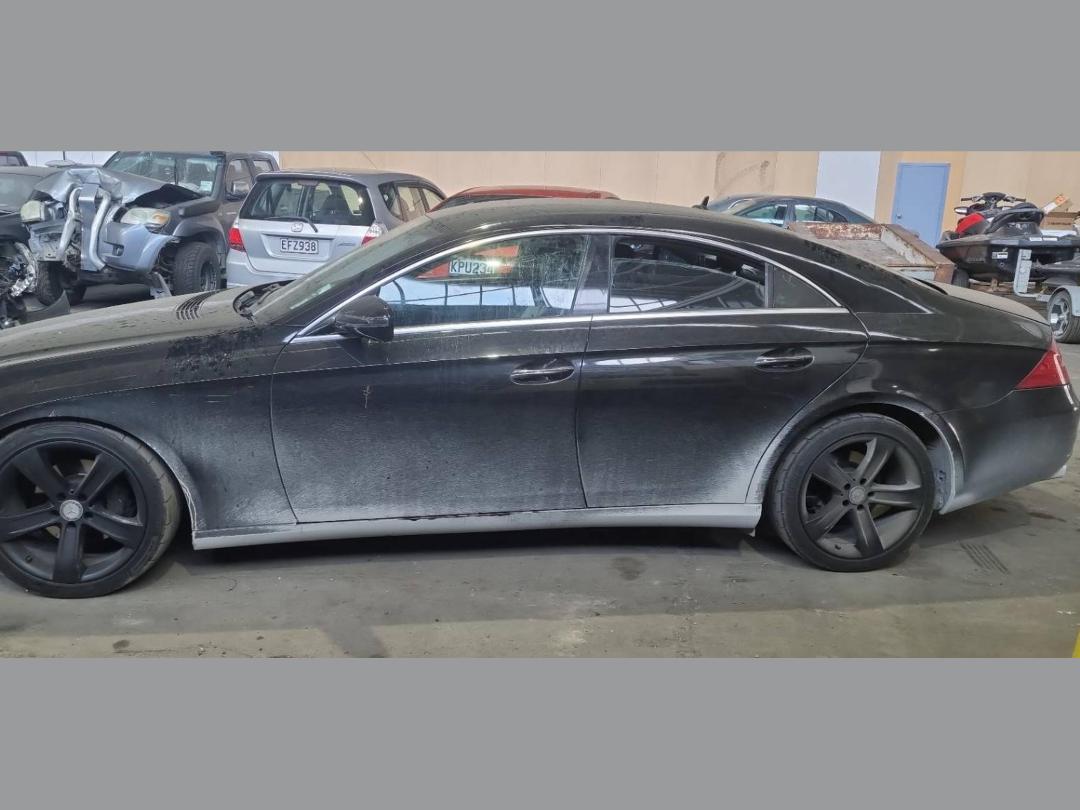 Photo '3' of Mercedes-Benz CLS 350 Photo '3' of Mercedes-Benz CLS 350