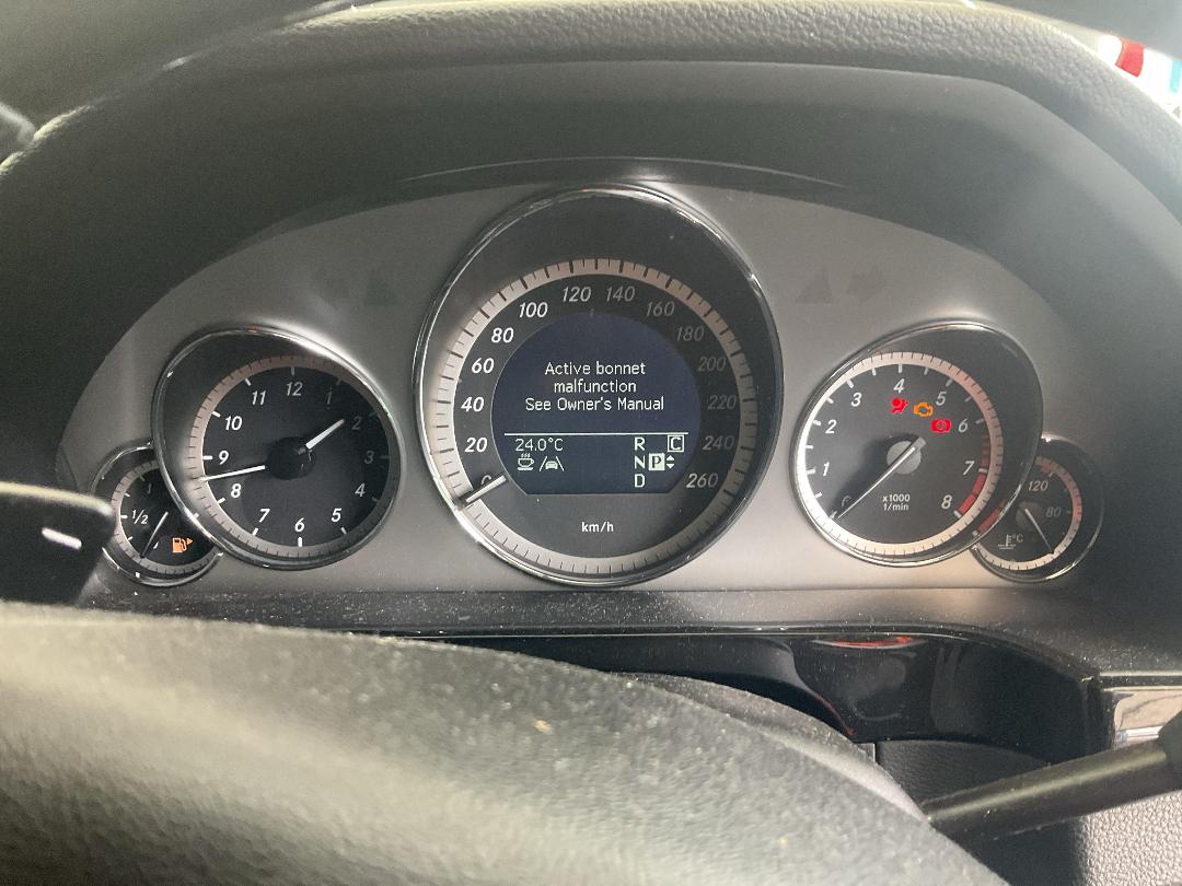 Photo '25' of Mercedes-Benz E-Class E500 Avantgarde