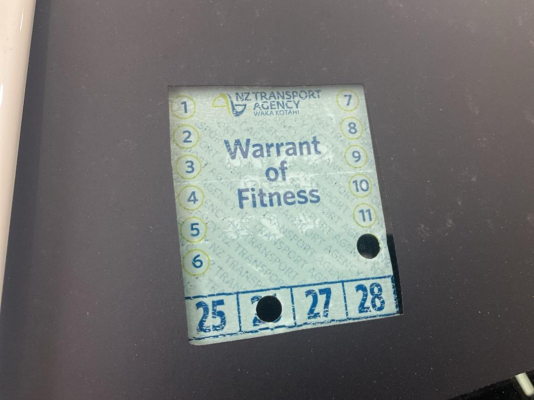 Photo '27' of Mercedes-Benz E-Class E500 Avantgarde