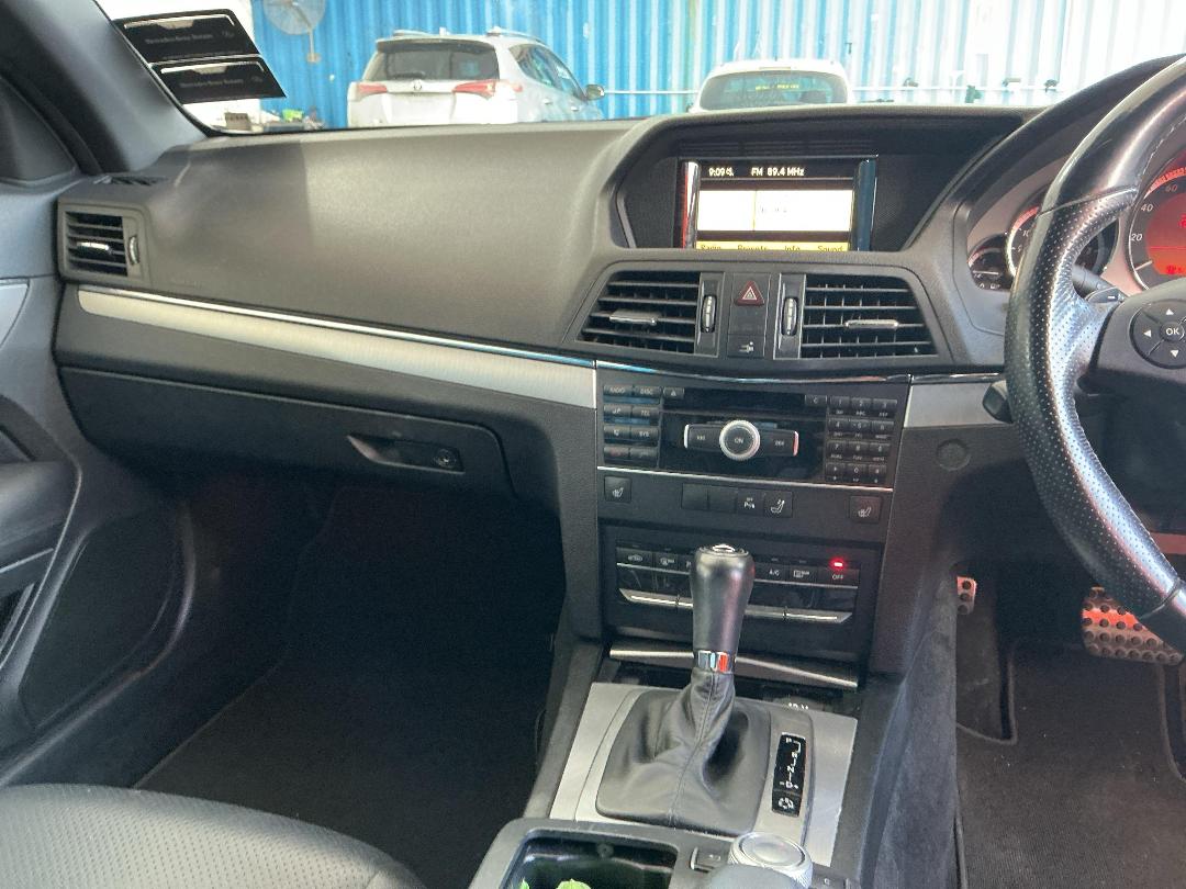 Photo '10' of Mercedes-Benz E350